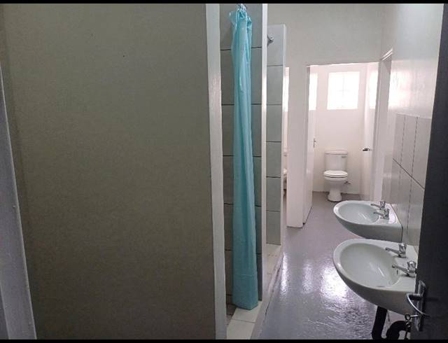 INDUSTRIAL PROPERTY TO RENT IN LYTTELTON MANOR